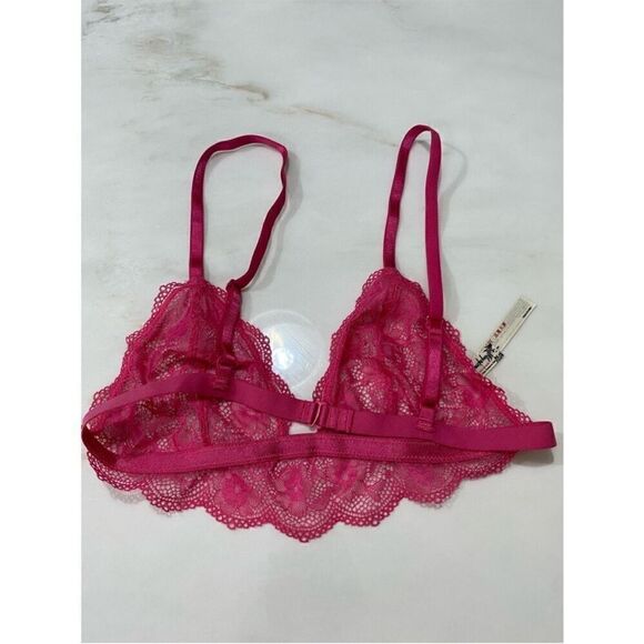Lace Bralette in Pink NWOT Free People Bralette size small - Picture 3 of 4
